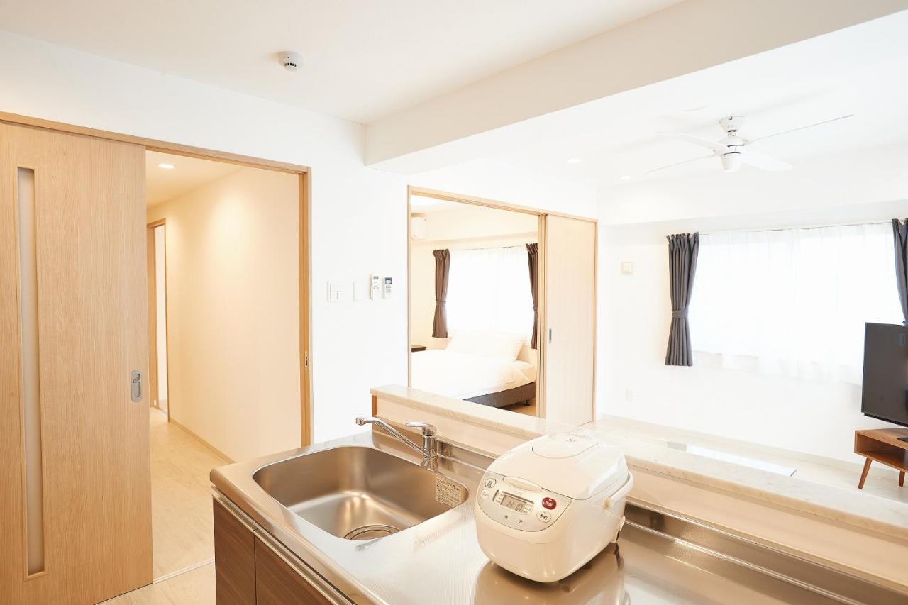 New Normal Hotel In Nago ニューノーマルホテルイン名護 ภายนอก รูปภาพ